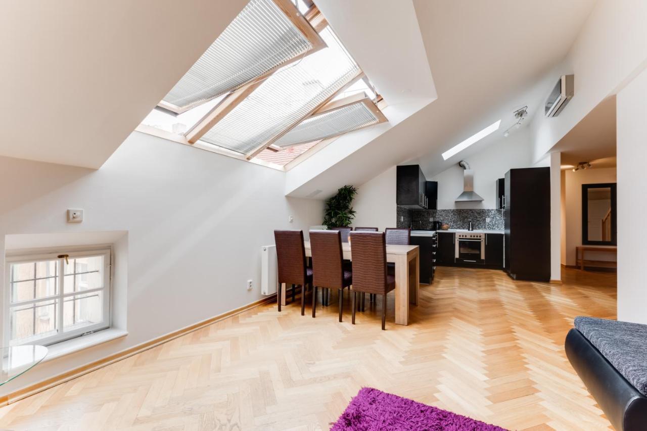 Jt's Bilkova Str. Apartment Prague